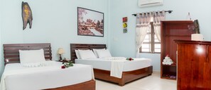 Triple Room | Minibar, desk, soundproofing, free WiFi - Dong Nguyen Homestay Riverside (Da Nang)