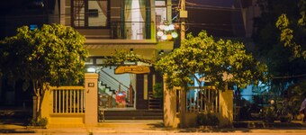 Dong Nguyen Homestay Riverside