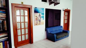 Budget Double Room with Balcony ac | Terrace/patio