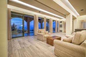 Interior - Elegance Luxury Executive Suites - Adults Only (Zakynthos)