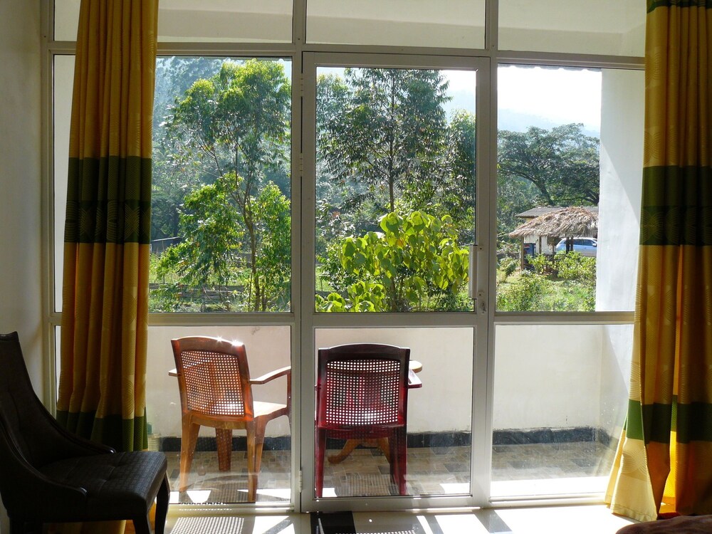 White House Adam`s Peak by null