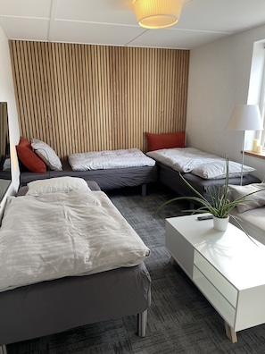 Literie de qualité supérieure, surmatelas, ameublement personnalisé