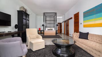 1 chambre, minibar, coffres-forts dans les chambres, bureau