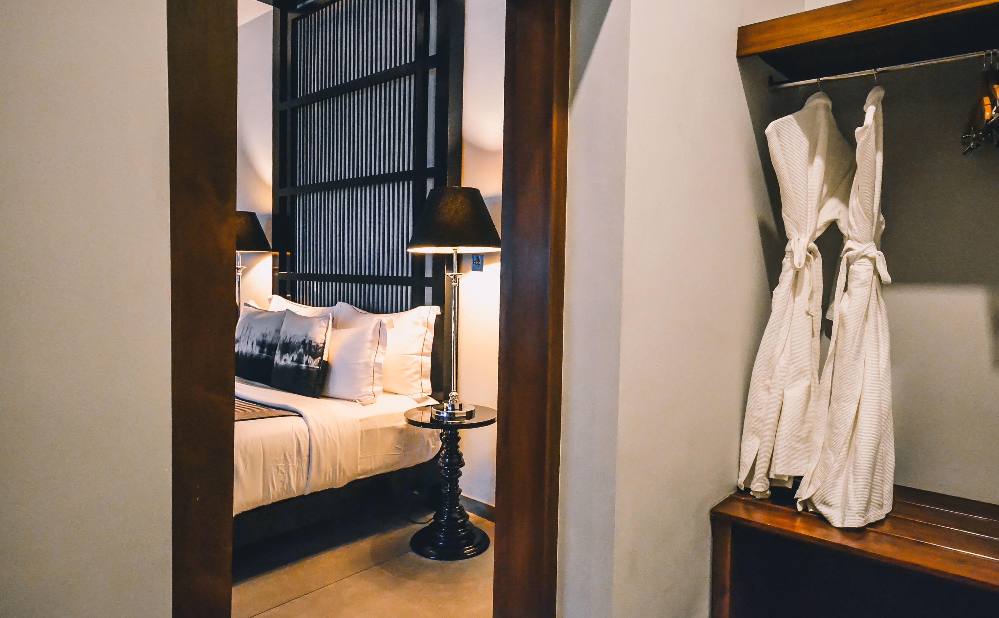 executive suite,1king bed, ocean view | 1 bedroom, minibar, in-room safe, desk