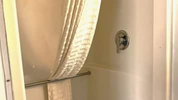 Articles de toilette gratuits, sĂšche-cheveux