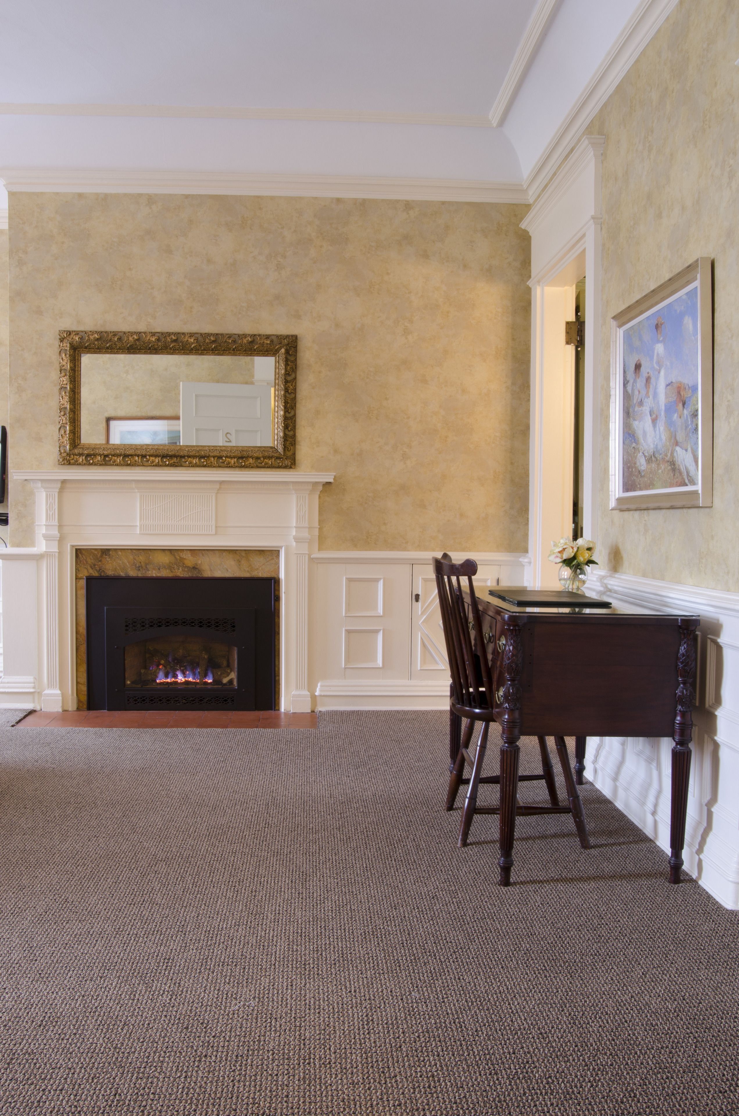 lake view king, 1 king bed  | living area | flat-screen tv