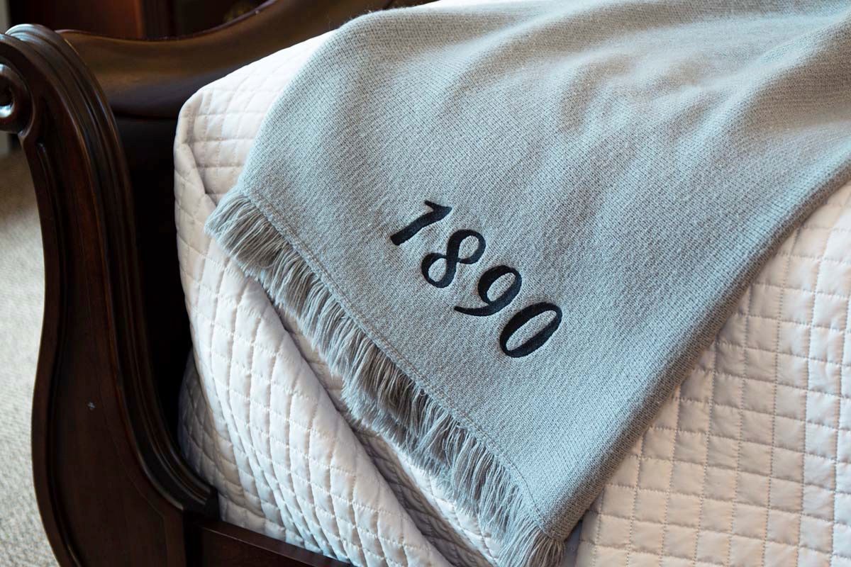 standard king, 1 king bed | desk, iron/ironing board, free wifi