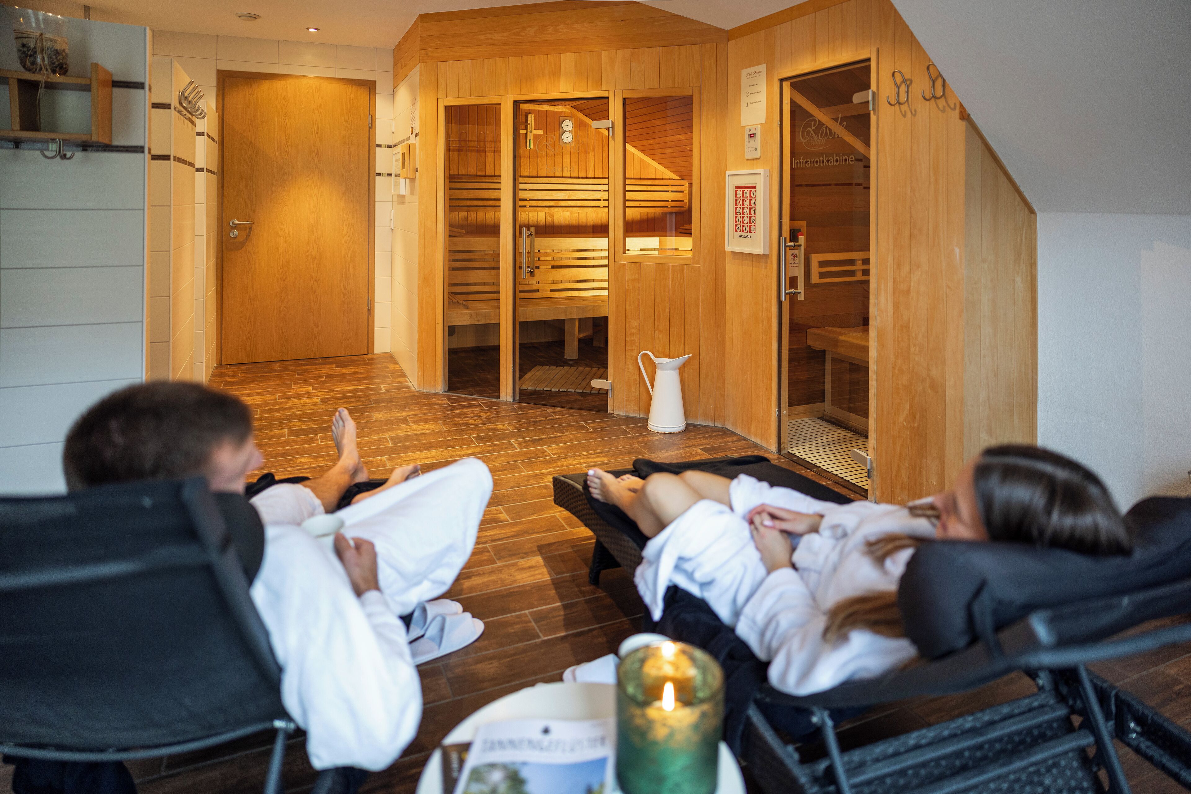 Sauna, Turkish bath, body treatments, body wraps, body scrubs, facials