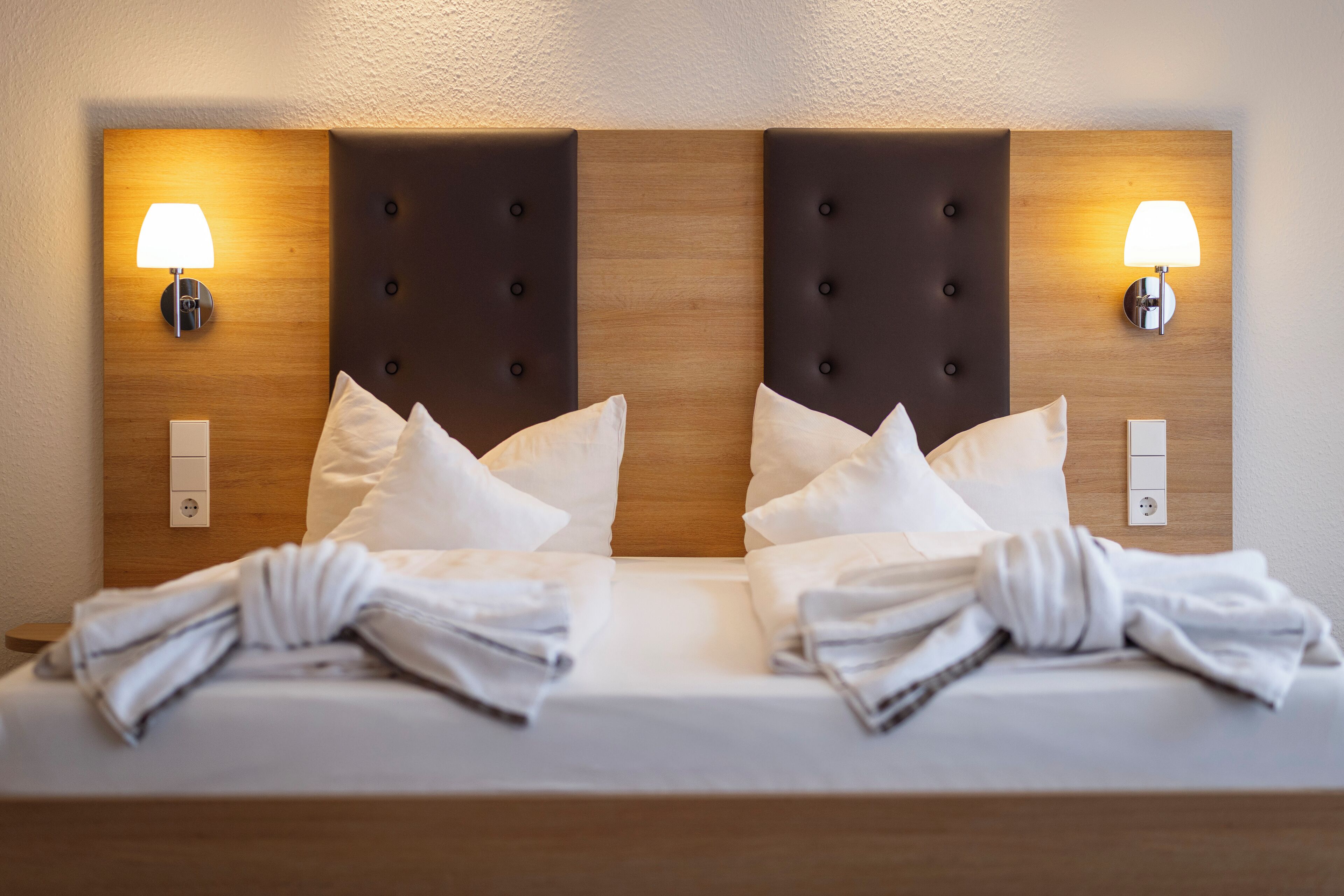 Premium bedding, in-room safe, desk, soundproofing