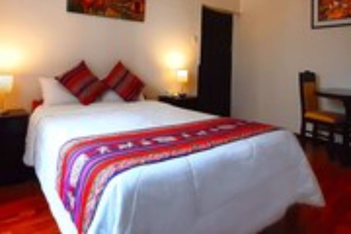 Desk, rollaway beds, free WiFi