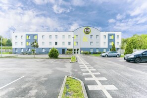 Front of property - B&B HOTEL Freyming-Merlebach (Betting)