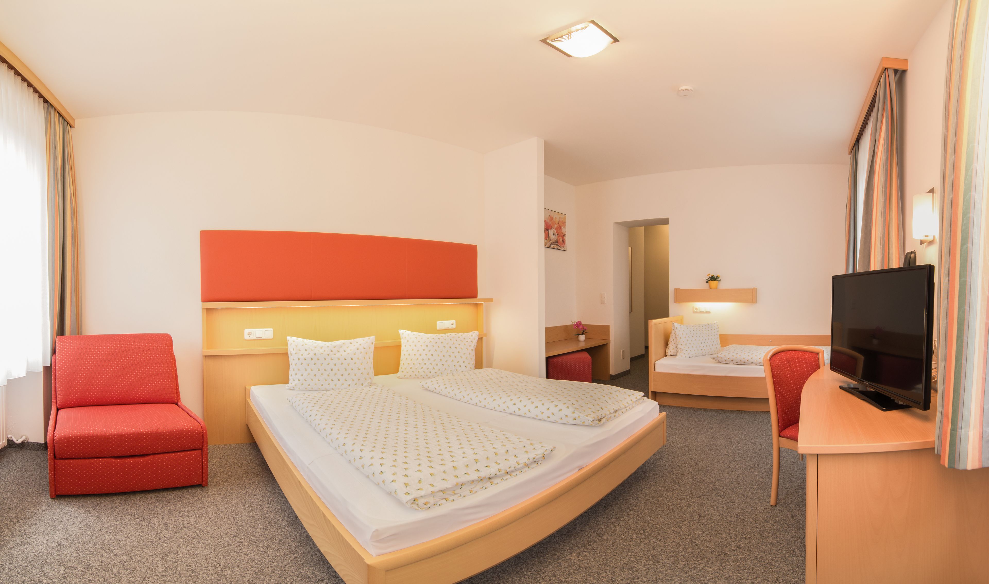 premium bedding, desk, free wifi