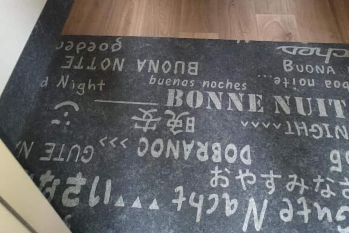 Premium bedding, desk, soundproofing, free WiFi