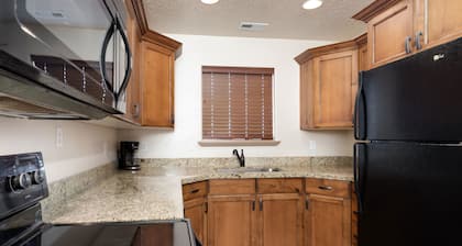 Duchesne Suites