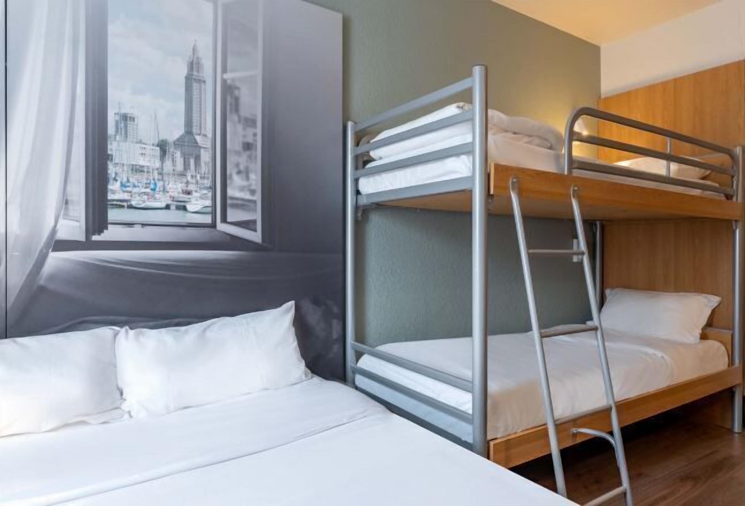 高級寢具、書桌、隔音、免費搖籃/嬰兒床