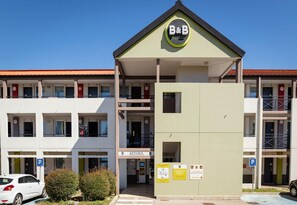 Exterior - B&B HOTEL Avignon (1) (Le Pontet)