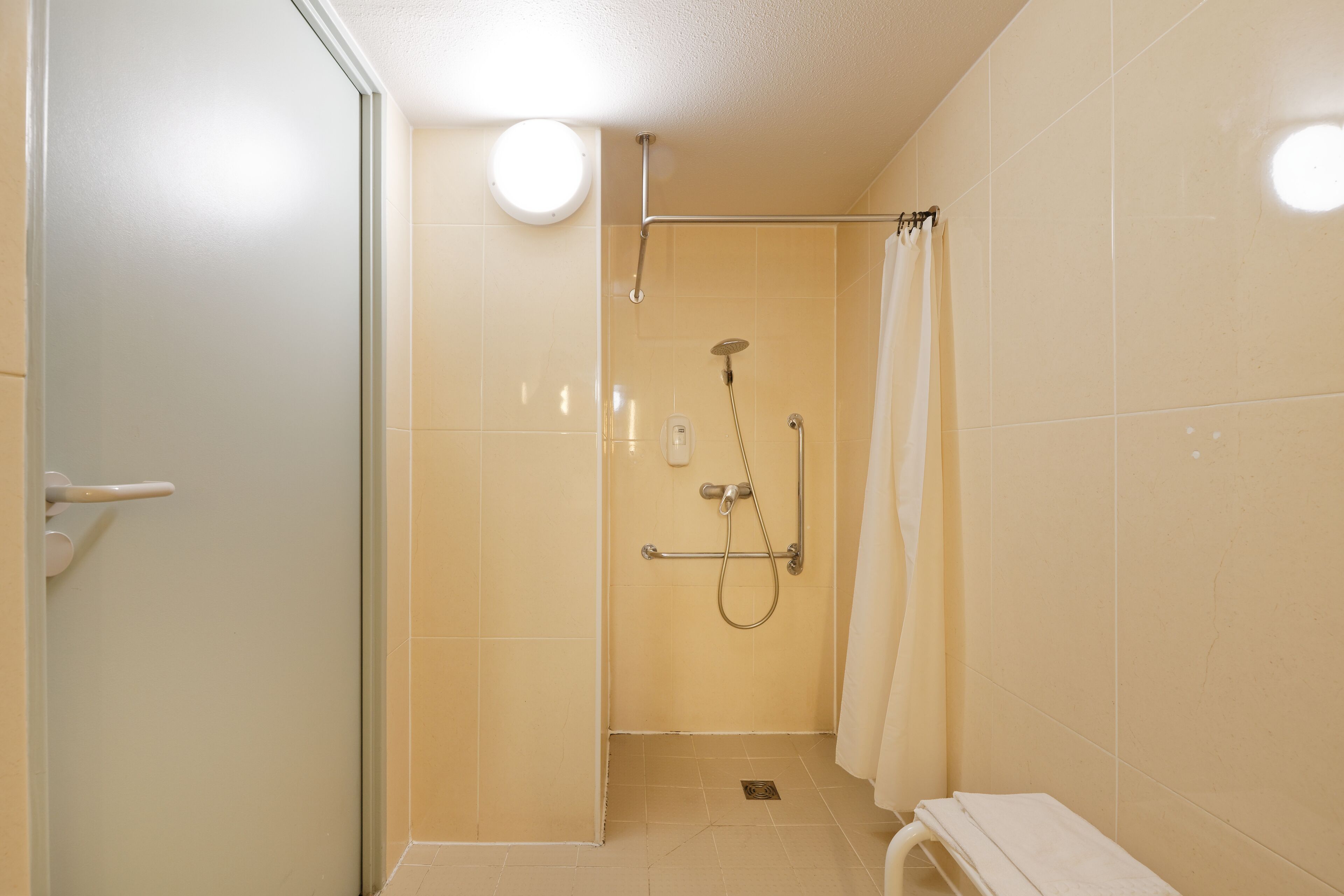 Photo - B&B HOTEL Lens Noyelles-Godault
