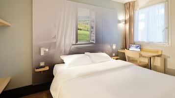 Tweepersoonskamer, niet-roken | Luxe beddengoed, een bureau, geluiddichte muren, gratis wifi