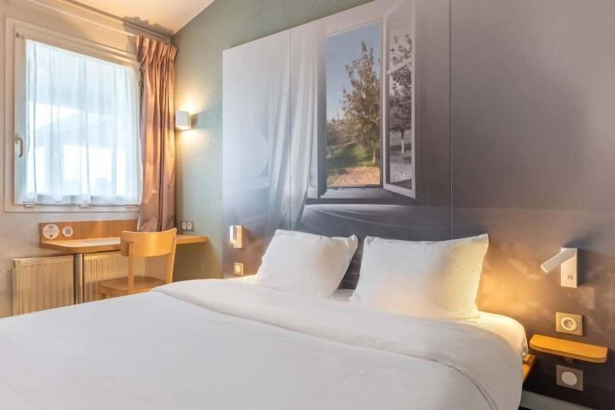 Ropa de cama de alta calidad, escritorio, sistema de insonorización