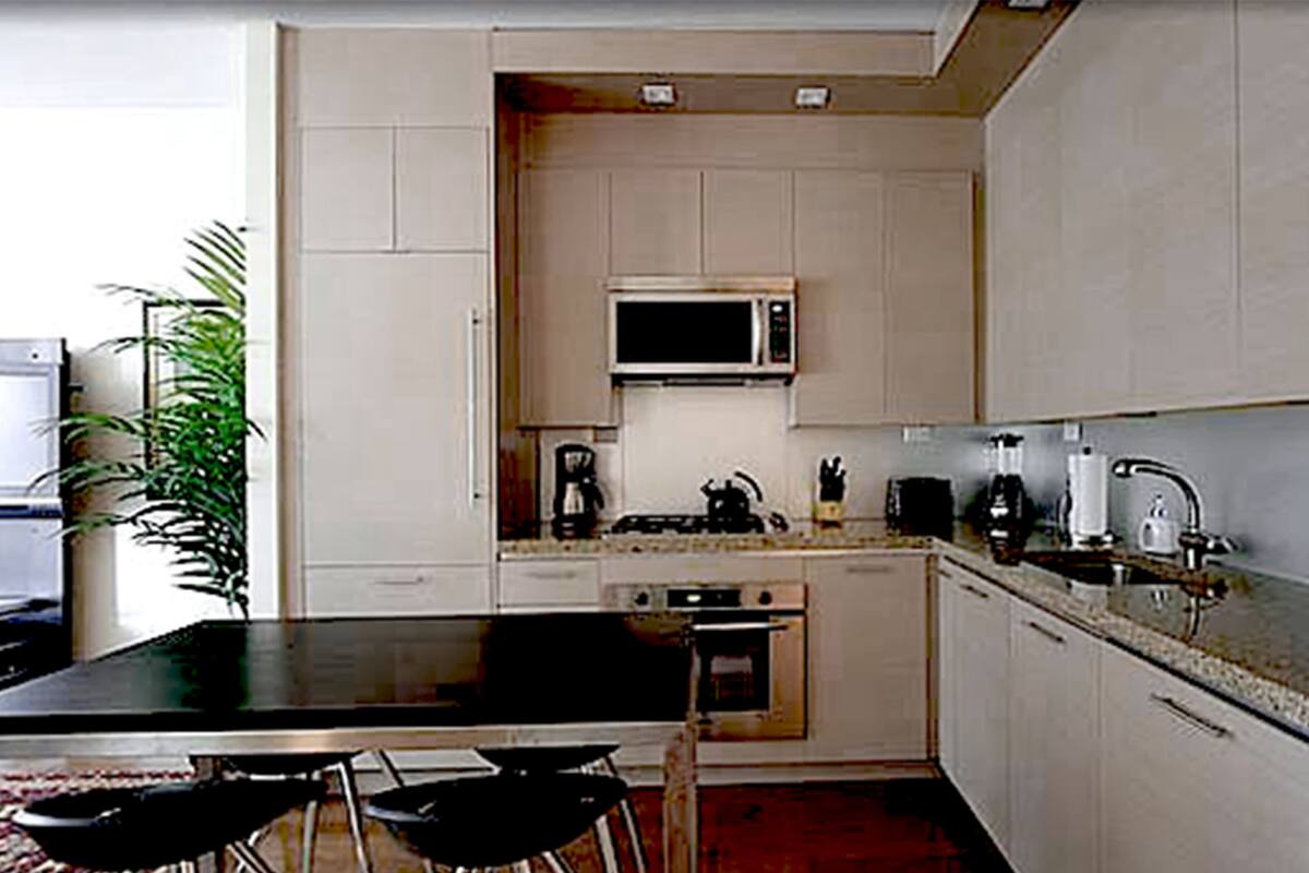 Signature-Suite, 1 Queen-Bett, Küche | Eigene Küche | Kochgeschirr/Geschirr/Besteck