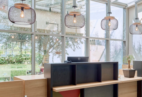 Reception - B&B HOTEL Paris Italie Porte de Choisy (Ivry-sur-Seine)