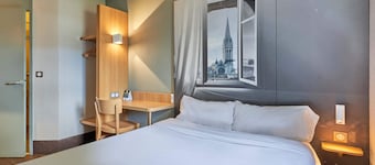 B&B HOTEL Caen Mémorial