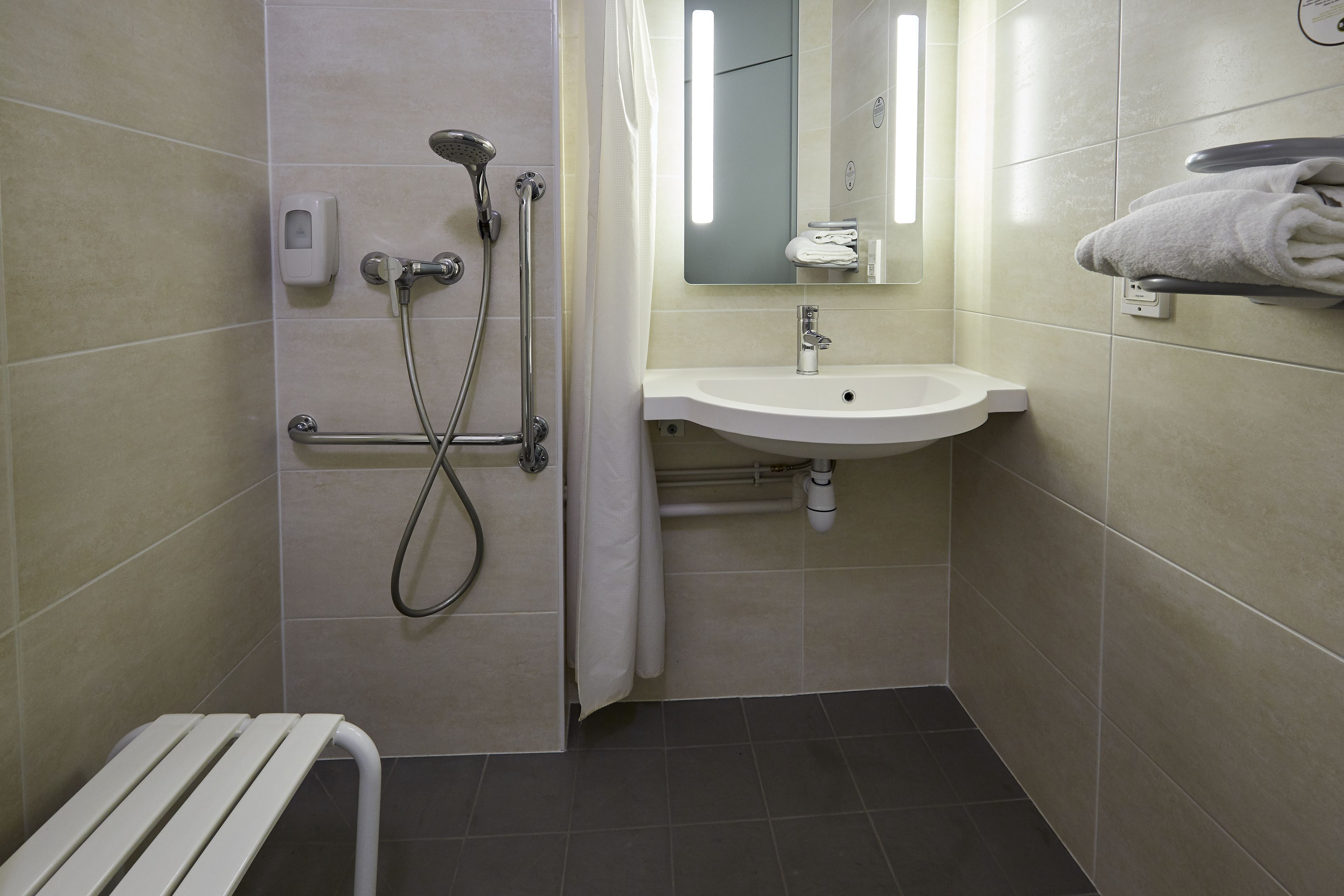 Foto - B&B HOTEL Caen Mémorial