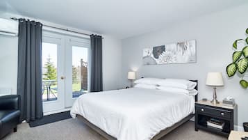 Room, 1 Queen Bed, Terrace | Free WiFi