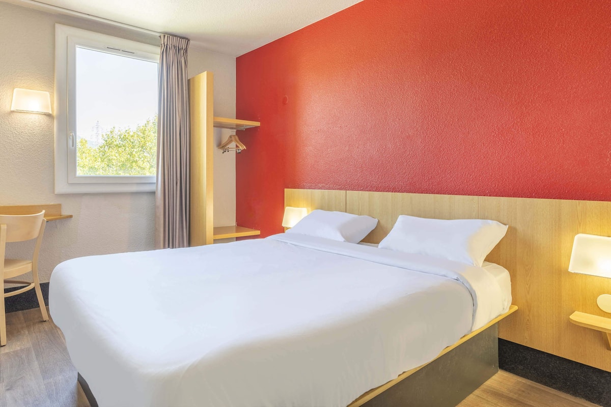 Habitación doble, para no fumadores | Ropa de cama de alta calidad, insonorización y wifi gratis