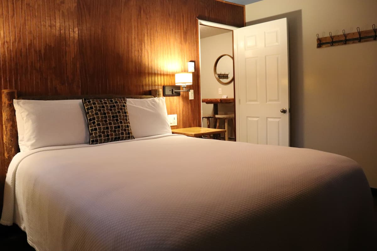Comfort studio, 2 queensize bedden | 1 slaapkamer, luxe beddengoed, individueel gedecoreerd