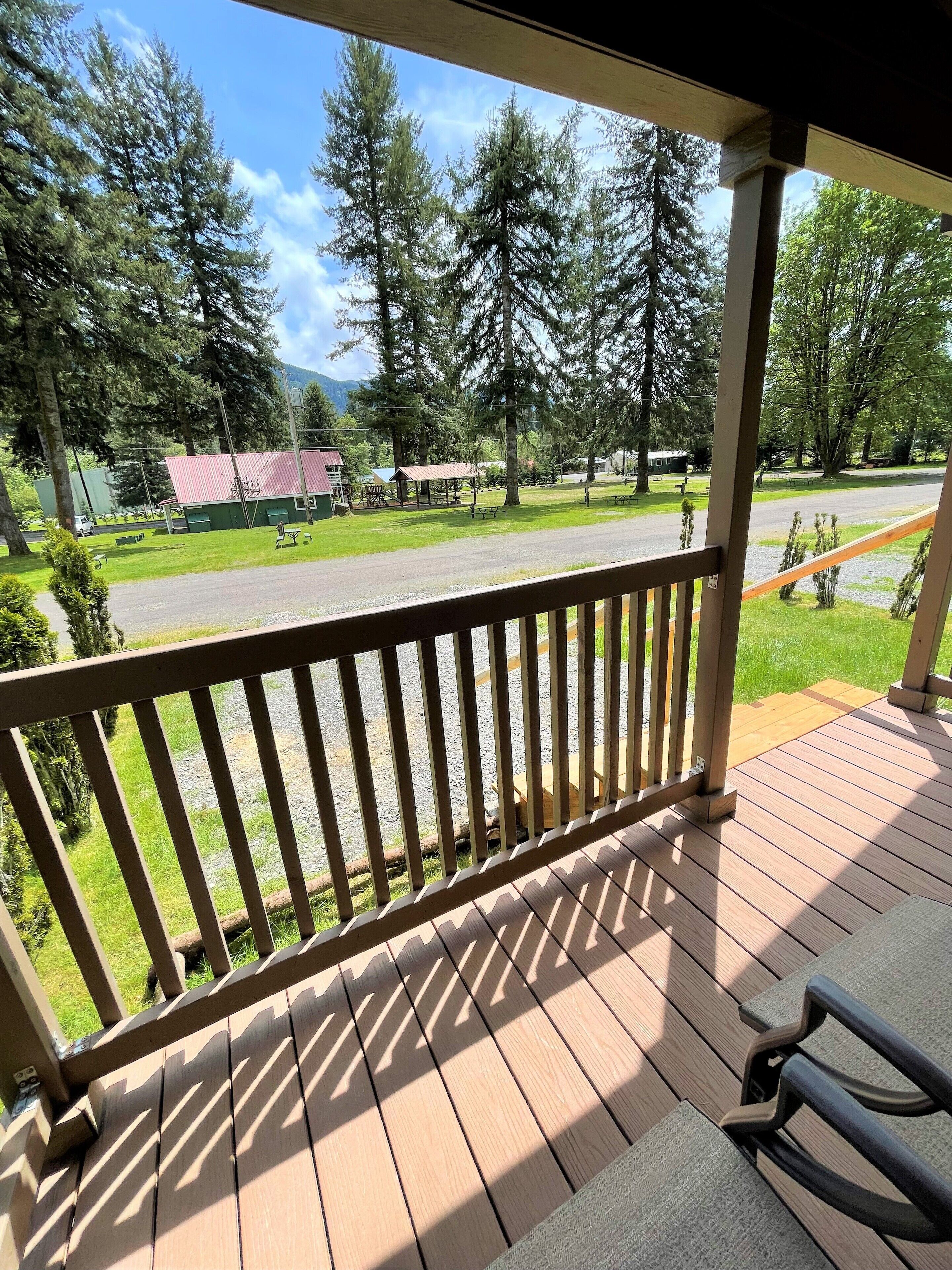 小屋, 多张床 | 阳台景观