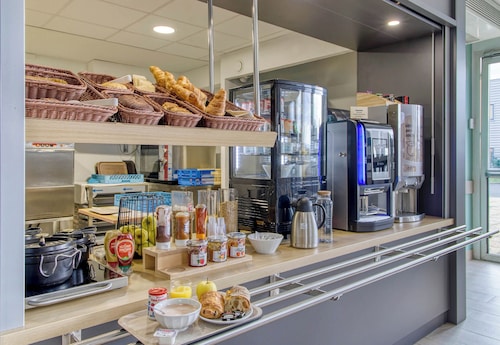 B&B HOTEL Clermont-Ferrand Gerzat 1