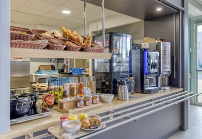 B&B HOTEL Clermont-Ferrand Gerzat 1
