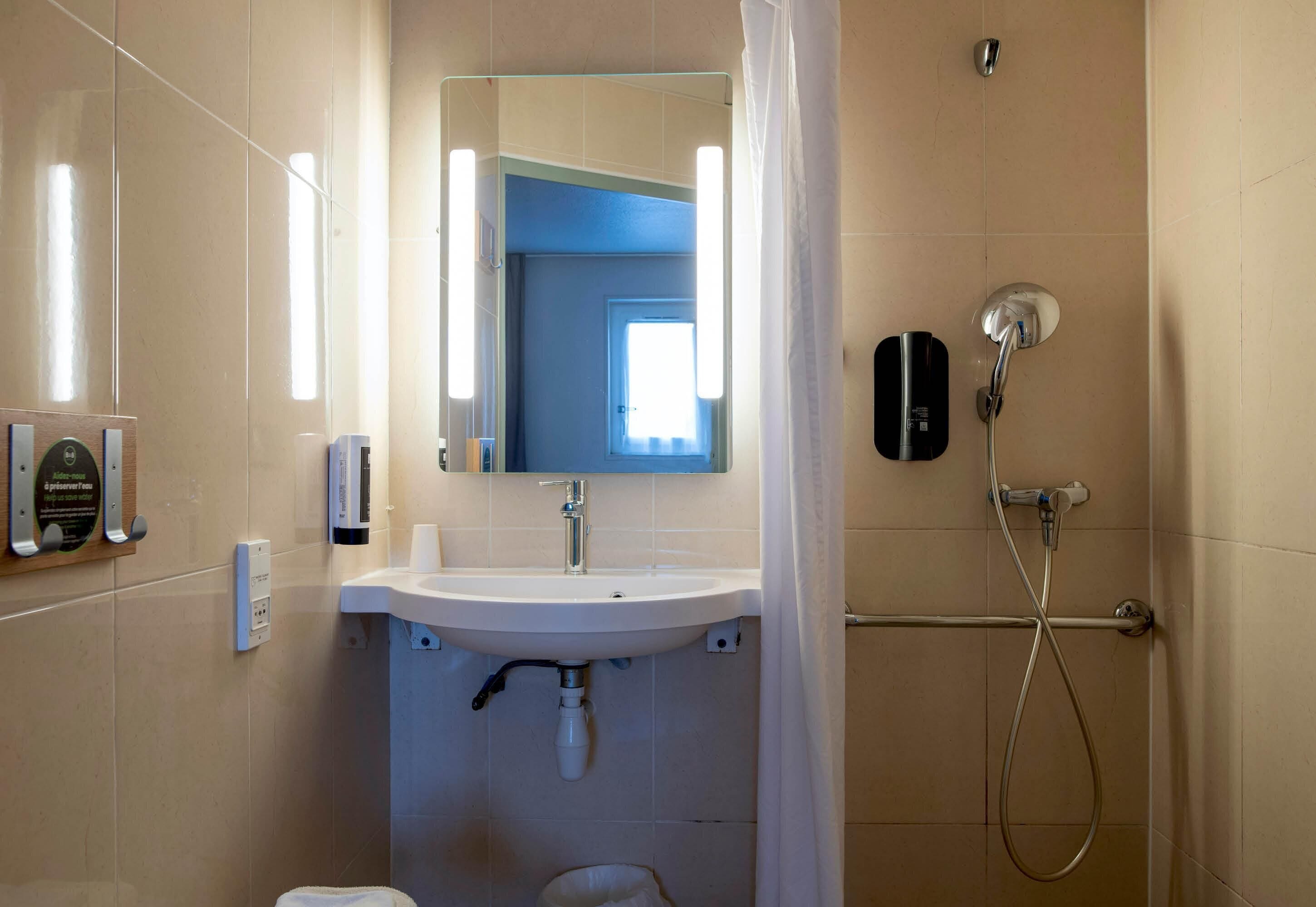 Foto - B&B HOTEL Avignon (2)