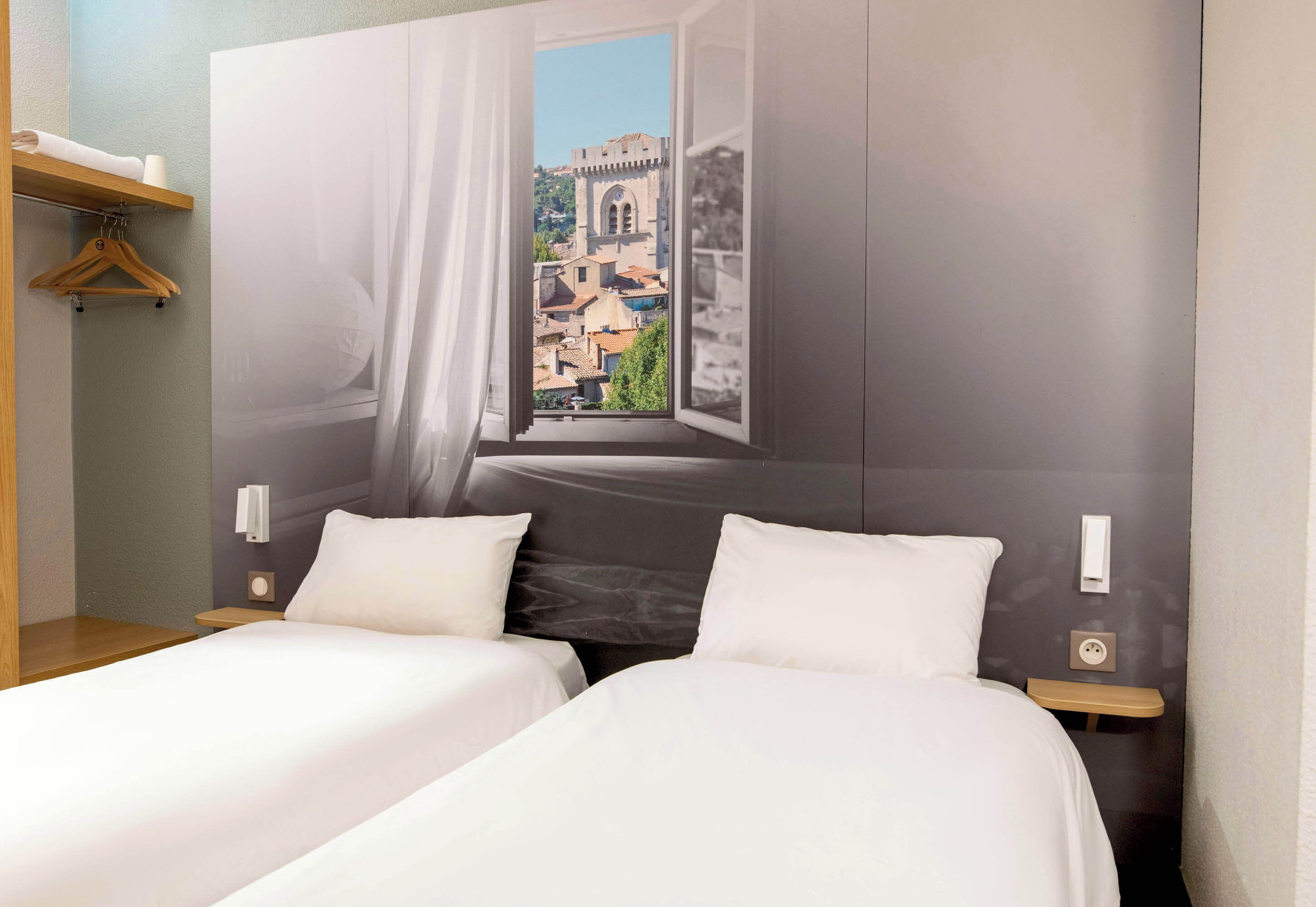 Photo - B&B HOTEL Avignon 2