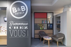 Lobby - B&B HOTEL Avignon (2) (Le Pontet)