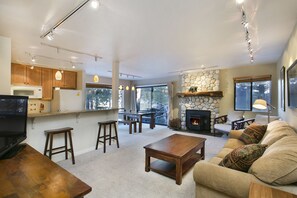 Apartment, 1 Bedroom | Living area | Flat-screen TV, fireplace, DVD player - Summit by 101 Great Escapes (Mammoth Lakes)