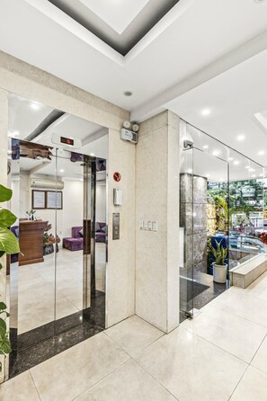 Elevator