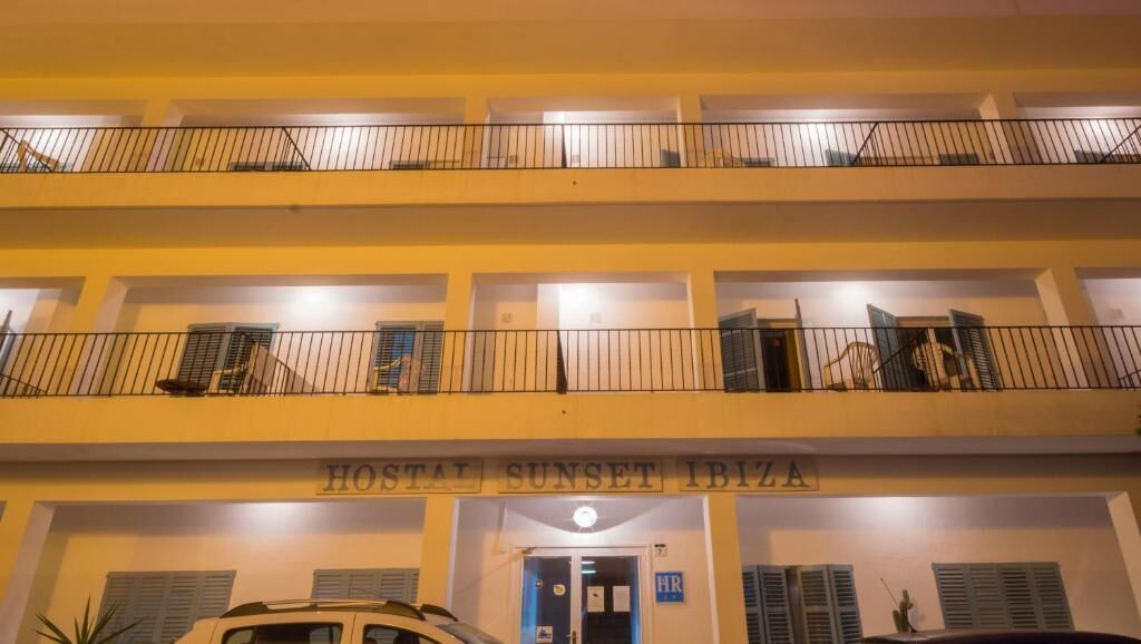 Photo - Hostal Sunset Ibiza