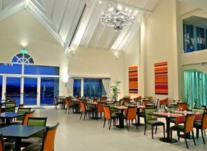 Se sirven desayunos, almuerzos, cenas y cocina argentina 