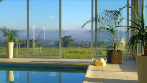 Sauna, aromatherapy, hot stone massages, manicures and pedicures