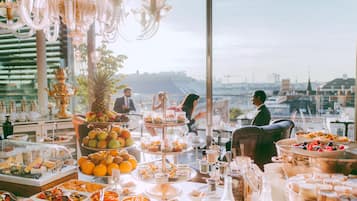 Daily buffet breakfast (EUR 38 per person)