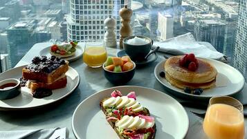 2 restaurants, breakfast served