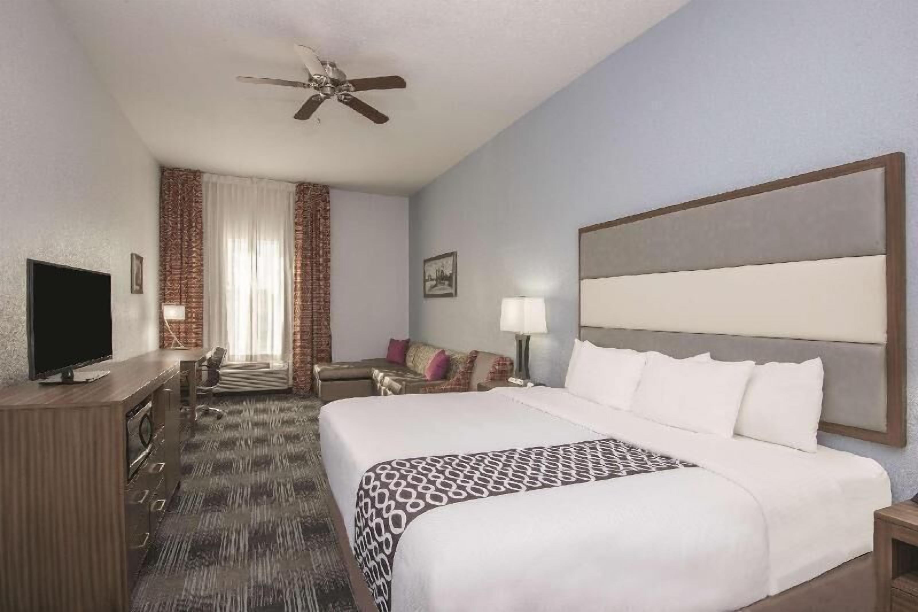 Premium bedding, pillowtop beds, desk, iron/ironing board