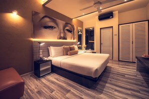 Deluxe Room with Free airport Pick-up or Drop-off