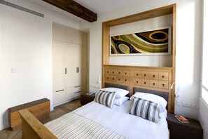 Luksusleilighet, 2 soverom, 1. etasje | Sengetøy i egyptisk bomull og sengetøy av topp kvalitet