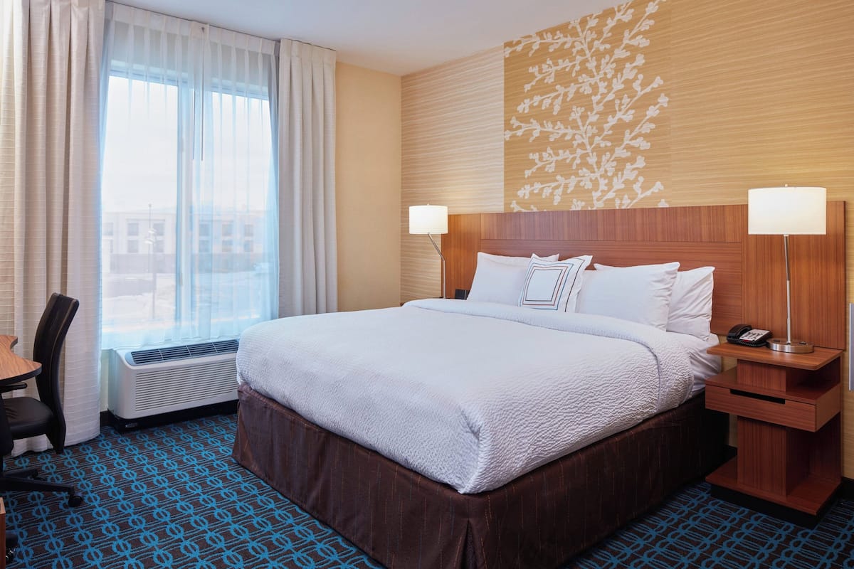In-room safe, desk, iron/ironing board, free cribs/infant beds