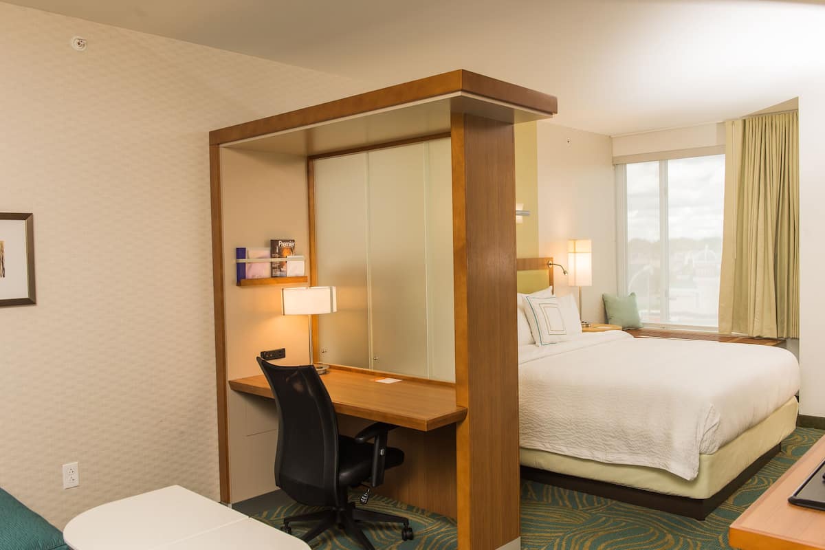 Desk, iron/ironing board, free cots/infant beds, free WiFi