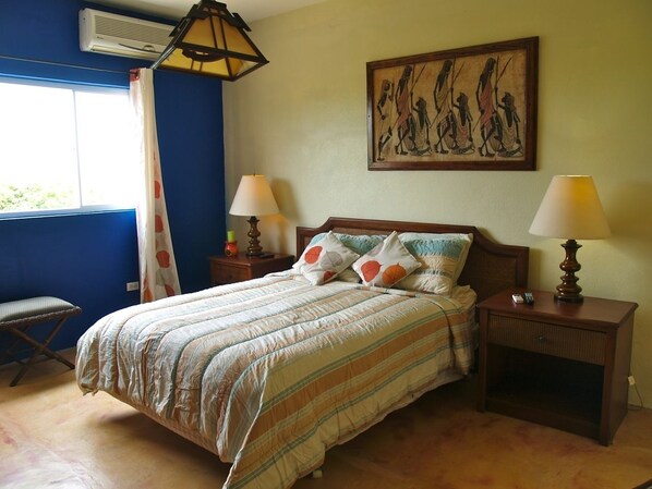 Comfort Studio, 1 Queen Bed