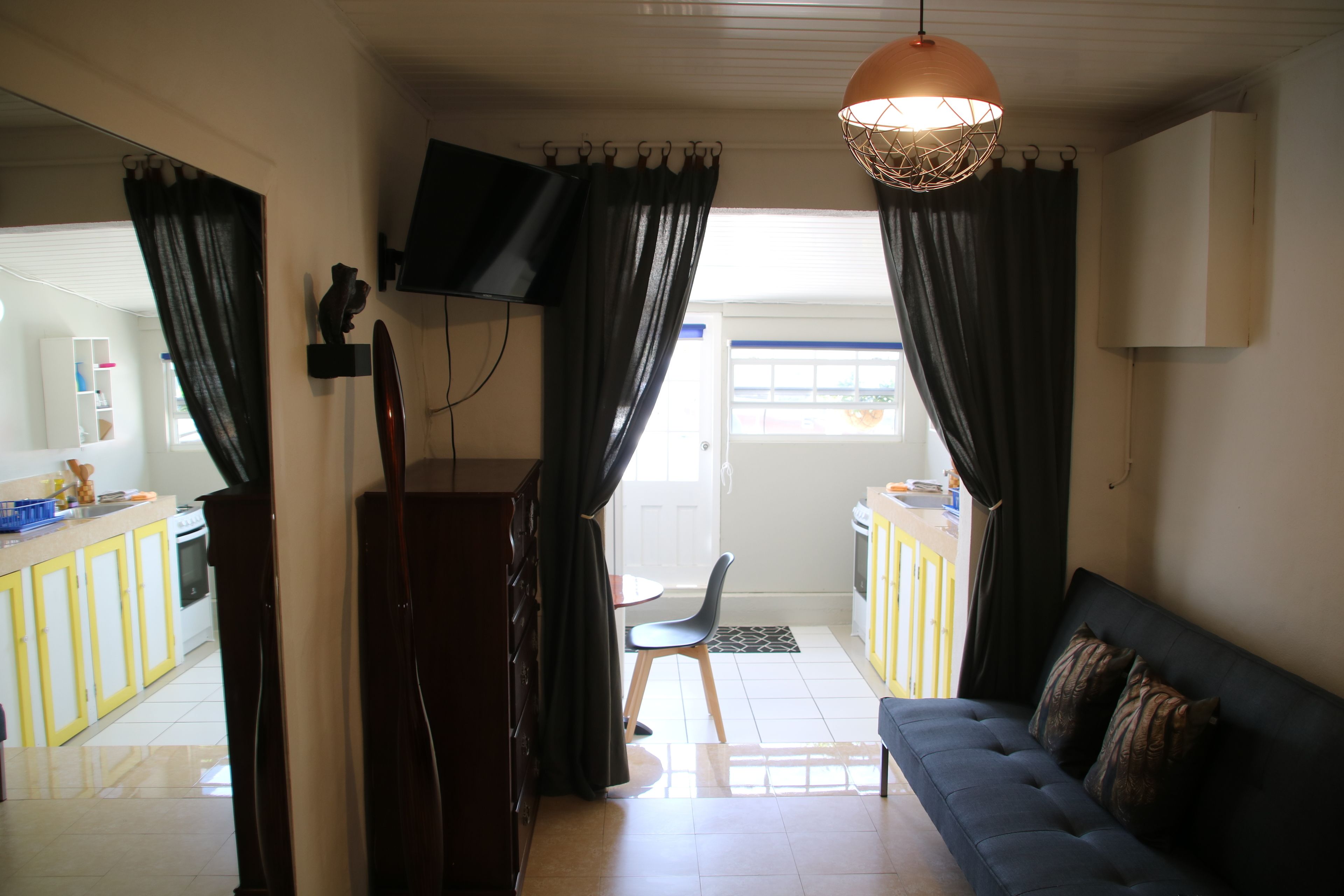 budget studio, no sea view, ground floor  | living area | flat-screen tv